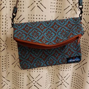 Kavu Purse